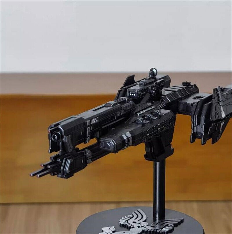 Halo Spacecraft Spaceship Model Battles Ship Resin Figure Painted collection Gif