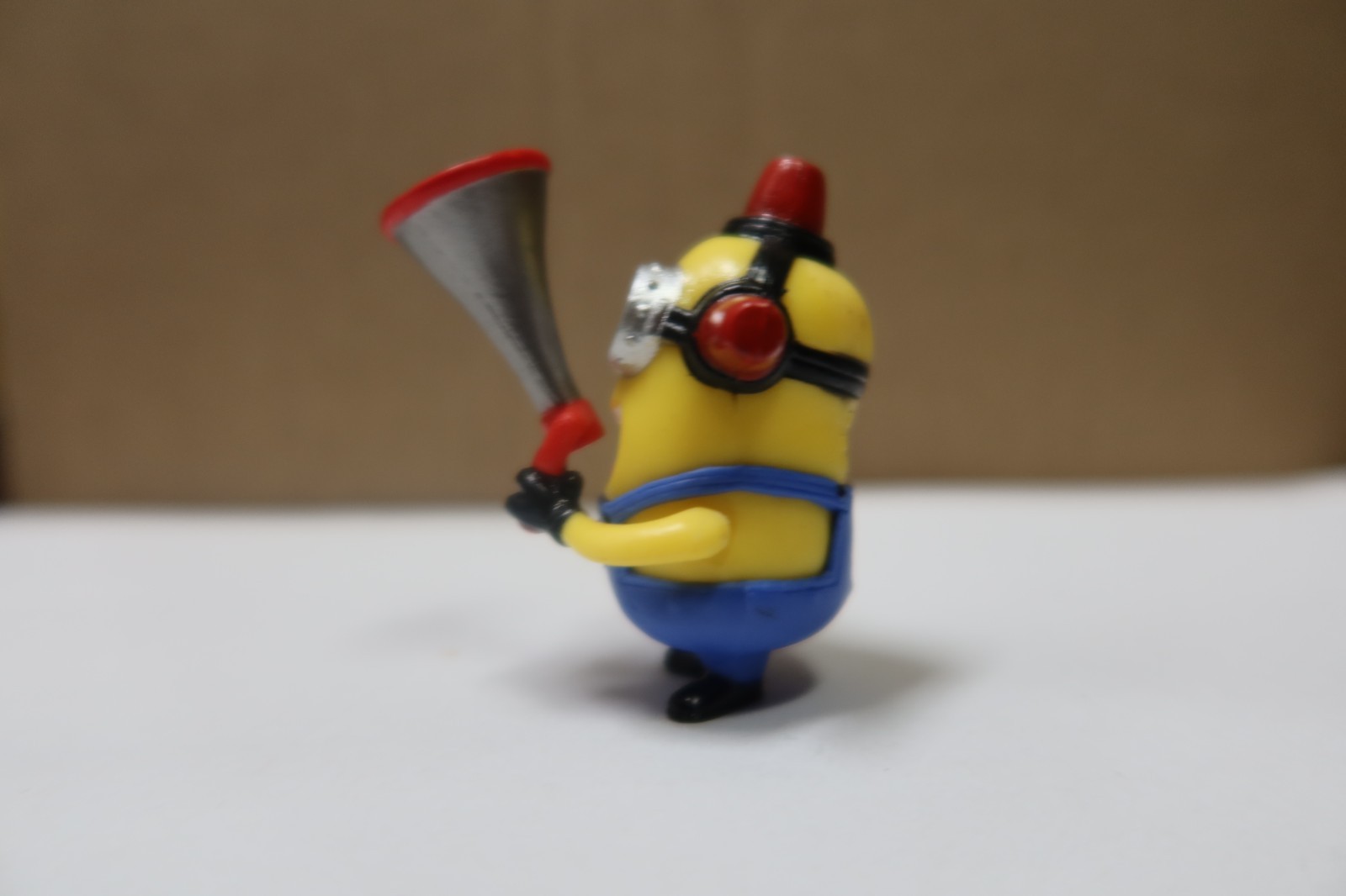 Despicable Me 2 Minion Fireman Carl Mini FIgure Bullhorn Microphone