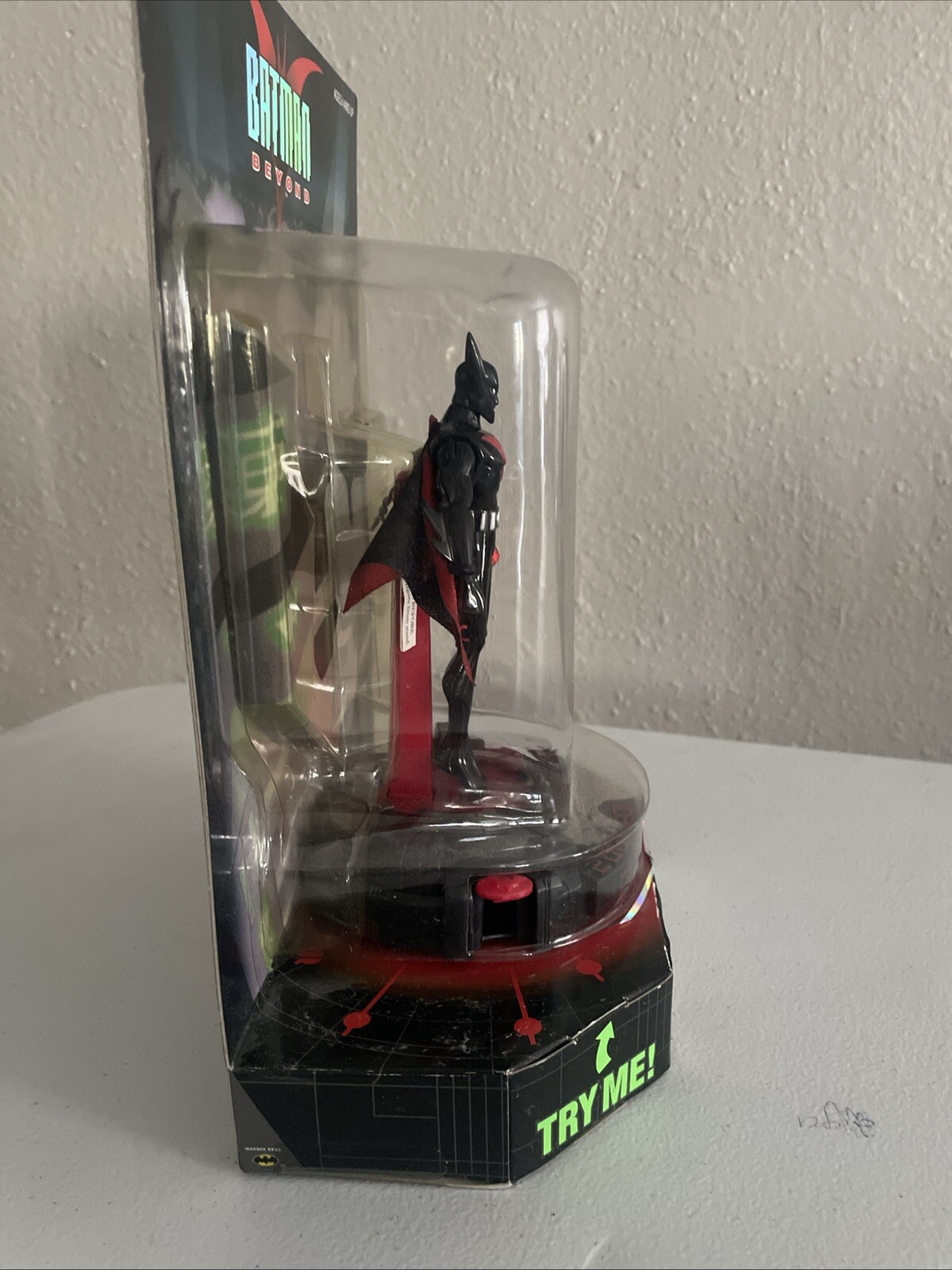 Hasbro 200th Edition Batman Beyond Action Justice Flight Figure bubble Dented