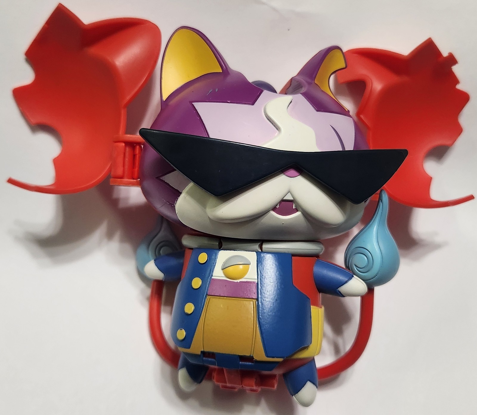 YO-KAI WATCH CONVERTING JIBANYAN ACTION FIGURE CONVERTS TO BADDINYAN 2015