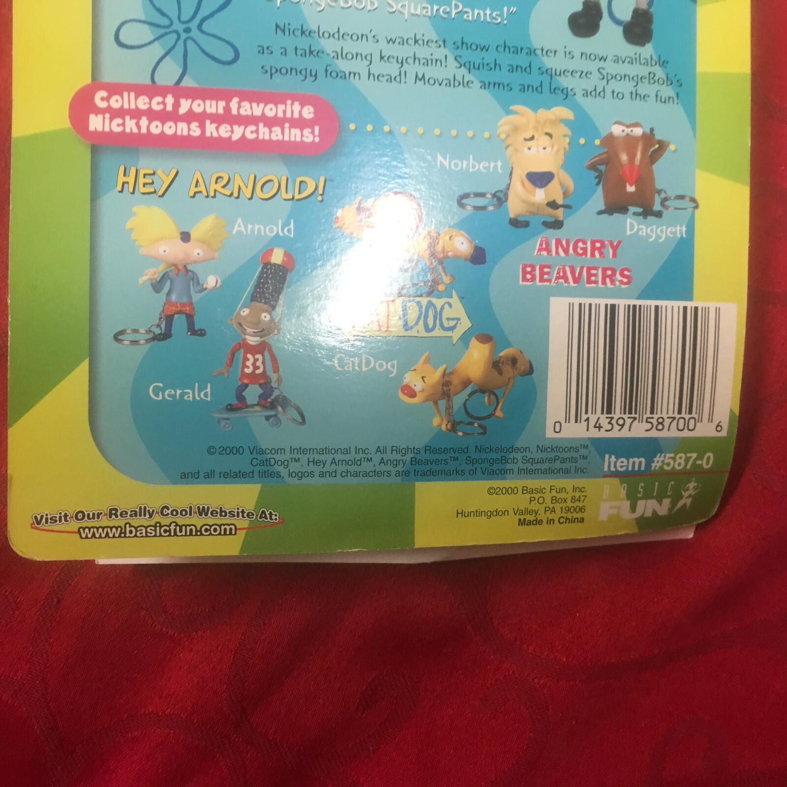 RARE Promo SpongeBob SquarePants KeyChain From Nickelodeon Viacom Party 2000
