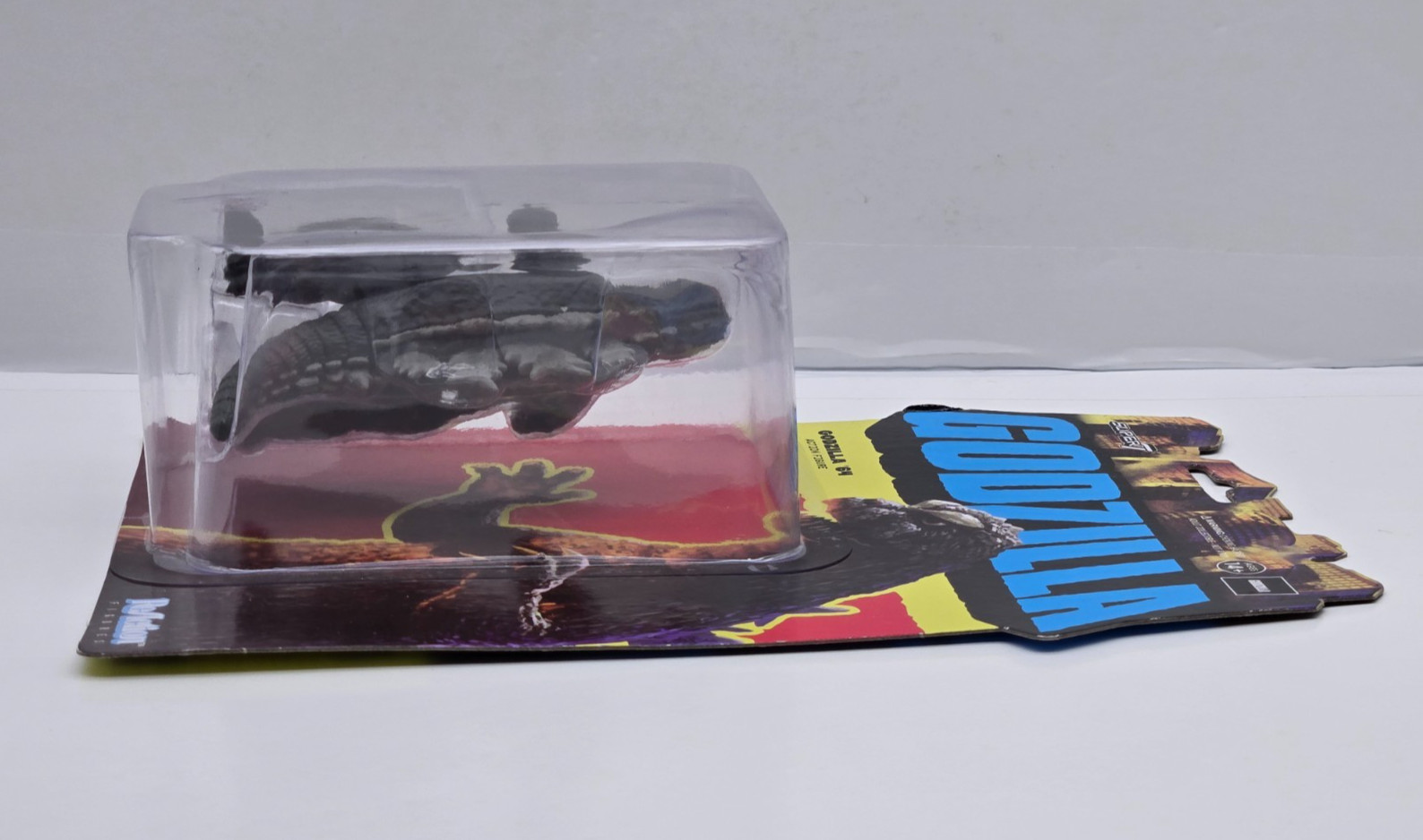 Godzilla Super7 Reaction Figure Godzilla &rsquo;64 NIP