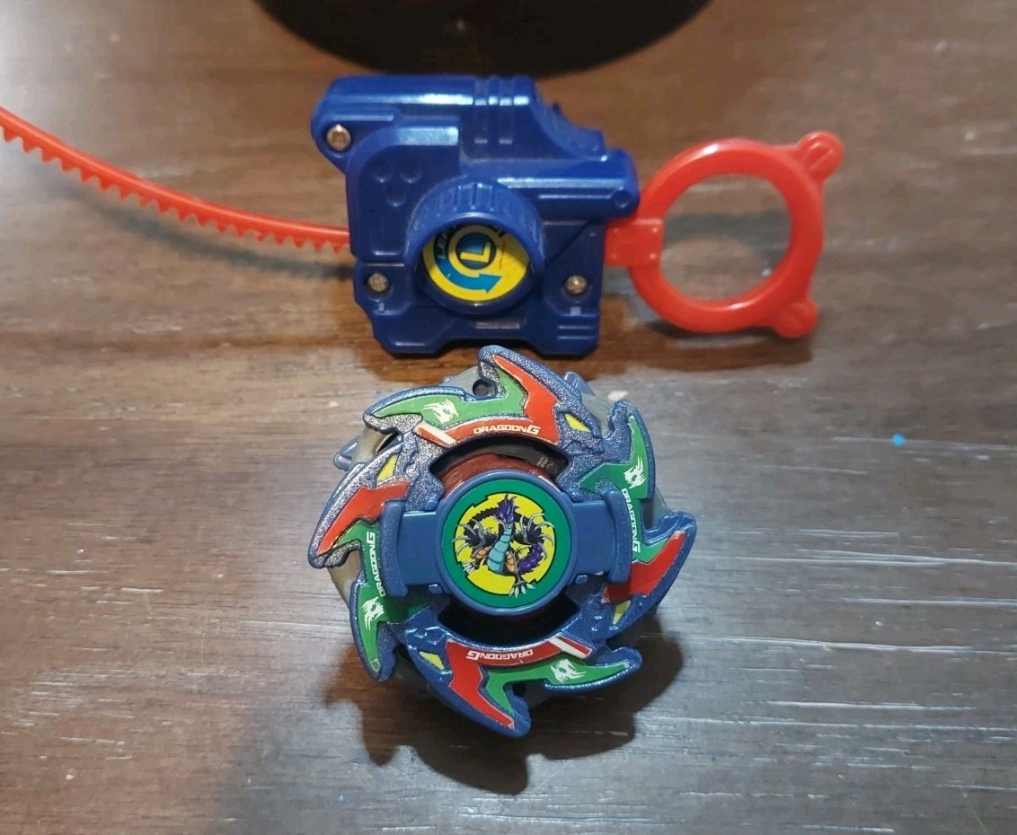 Beyblade Dragoon G Blue Vintage Engine Gear Hasbro W/ Stickers & Launcher READ!!