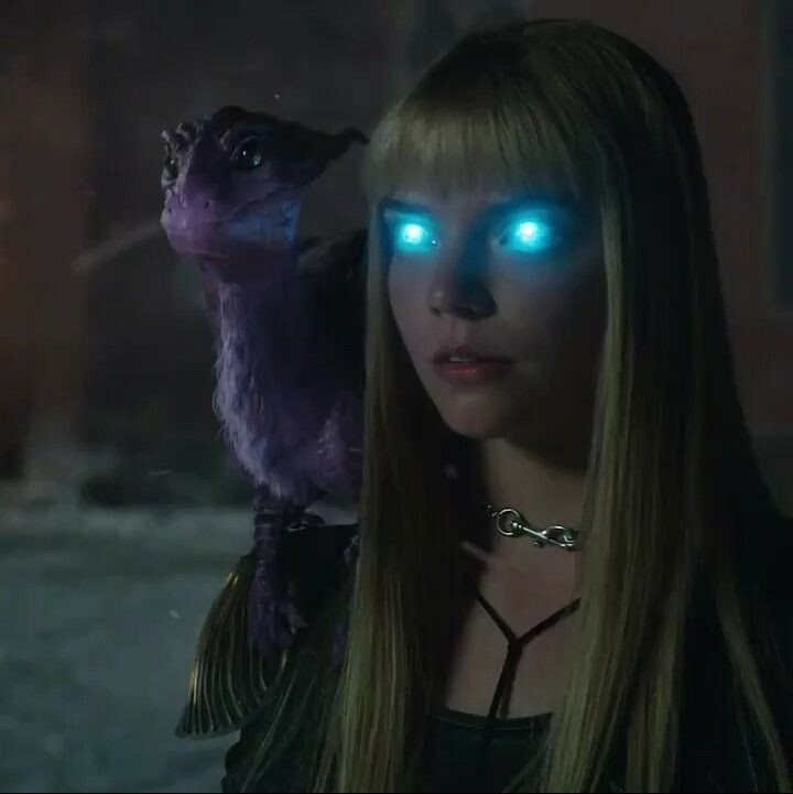 MAGIK with Flame Shooting Lockheed Dragon – X-Men The New Mutants Movie 😲🔮🤩