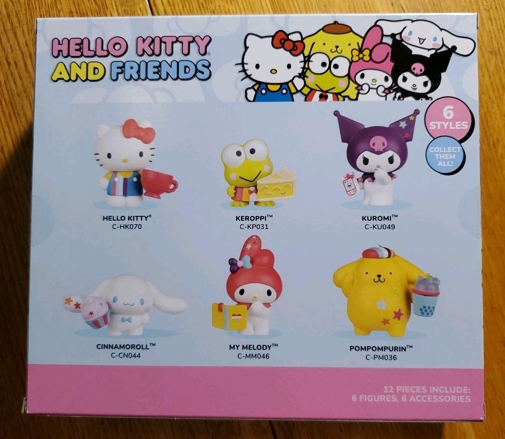Hello Kitty and Friends 2&Prime; Retro Rainbow Vibes 6 Mini Figures Set Series 4