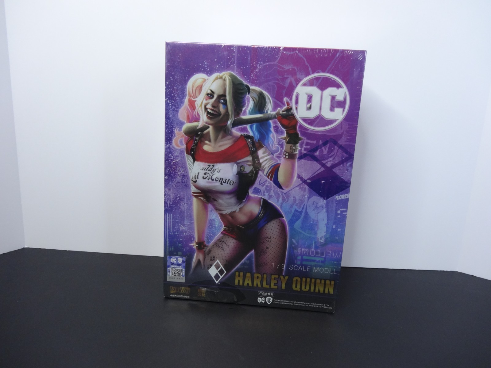 New Fondjoy 1:9 Scale DC Collection Harley Quinn Action Figure 7&Prime; Gift in box