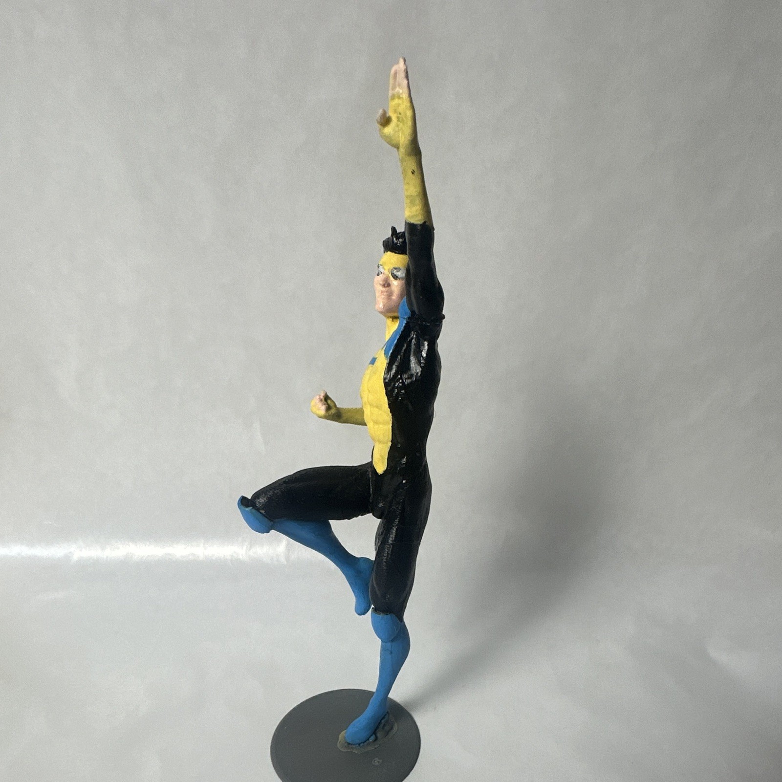 Custom 3D printed invincible statue 9inches tall PLA+ with stand attached