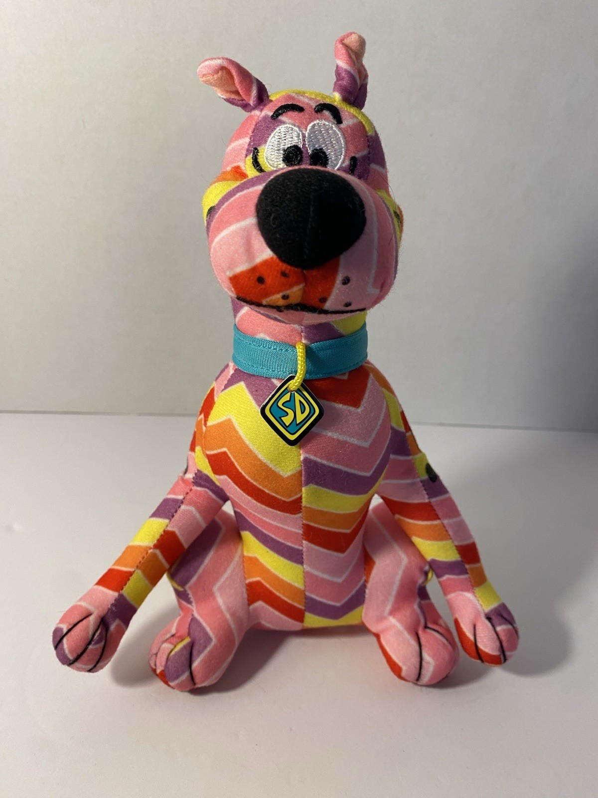 Scooby-Doo Plush Toy Factory 9” Multi-color Zig-Zag Chevron Pattern Plush