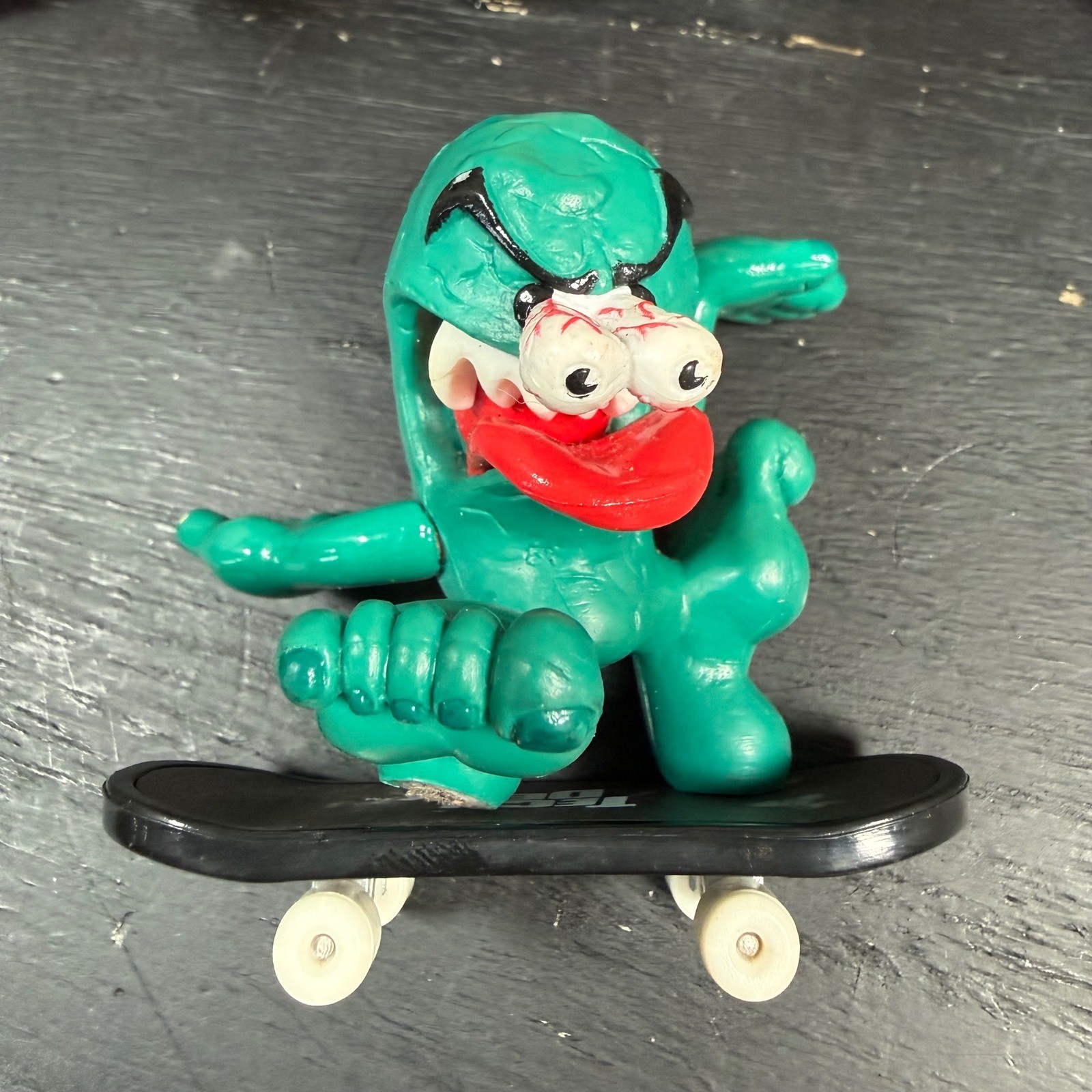 Tech Deck Dudes Evolution Figure Lot of 13 Trading Cards Tattoos X-Concepts Y2K
