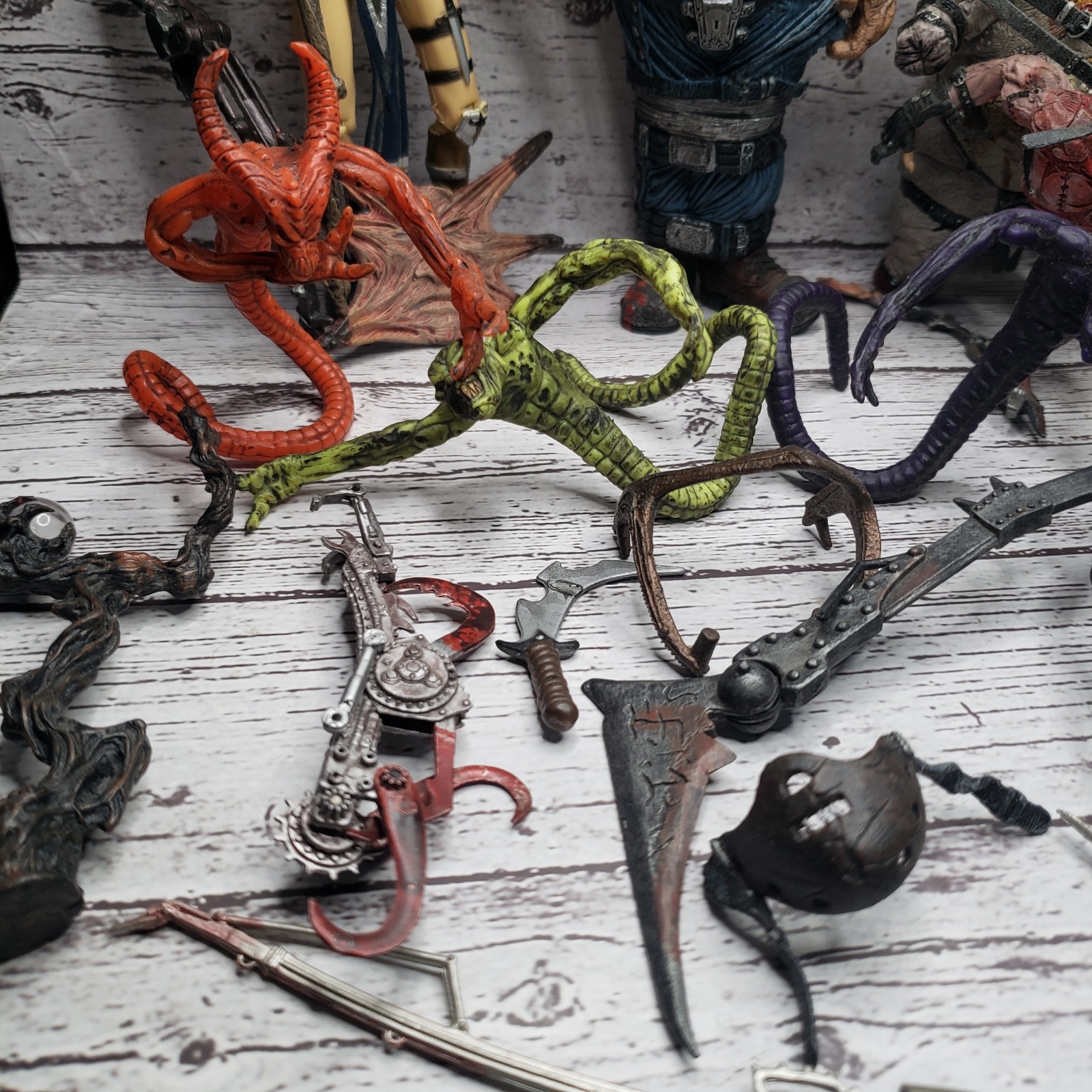 Large Mcfarlane Spawn Horror Action Figures Demon With Accessories Weapons Lot