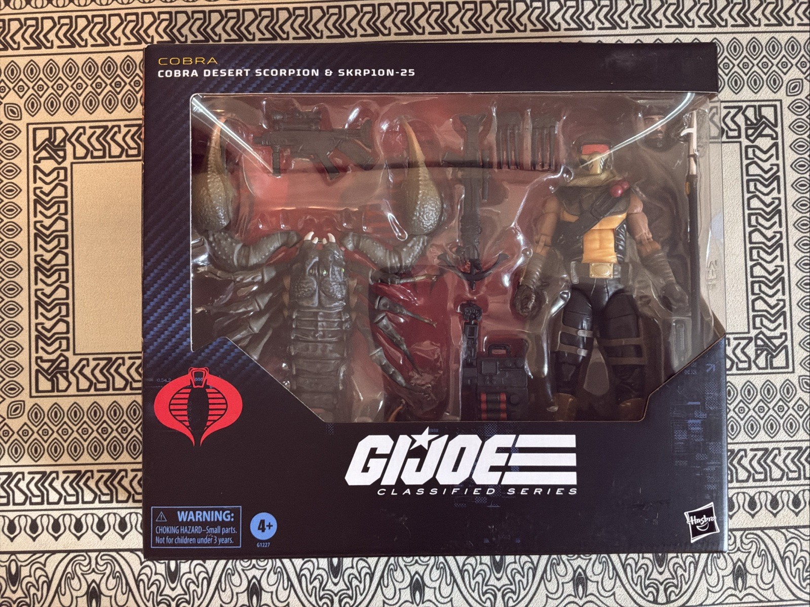 G.I. Joe Classified Series #180 Cobra Desert Scorpion & SKRP10N-25 Hasbro 2 Pack