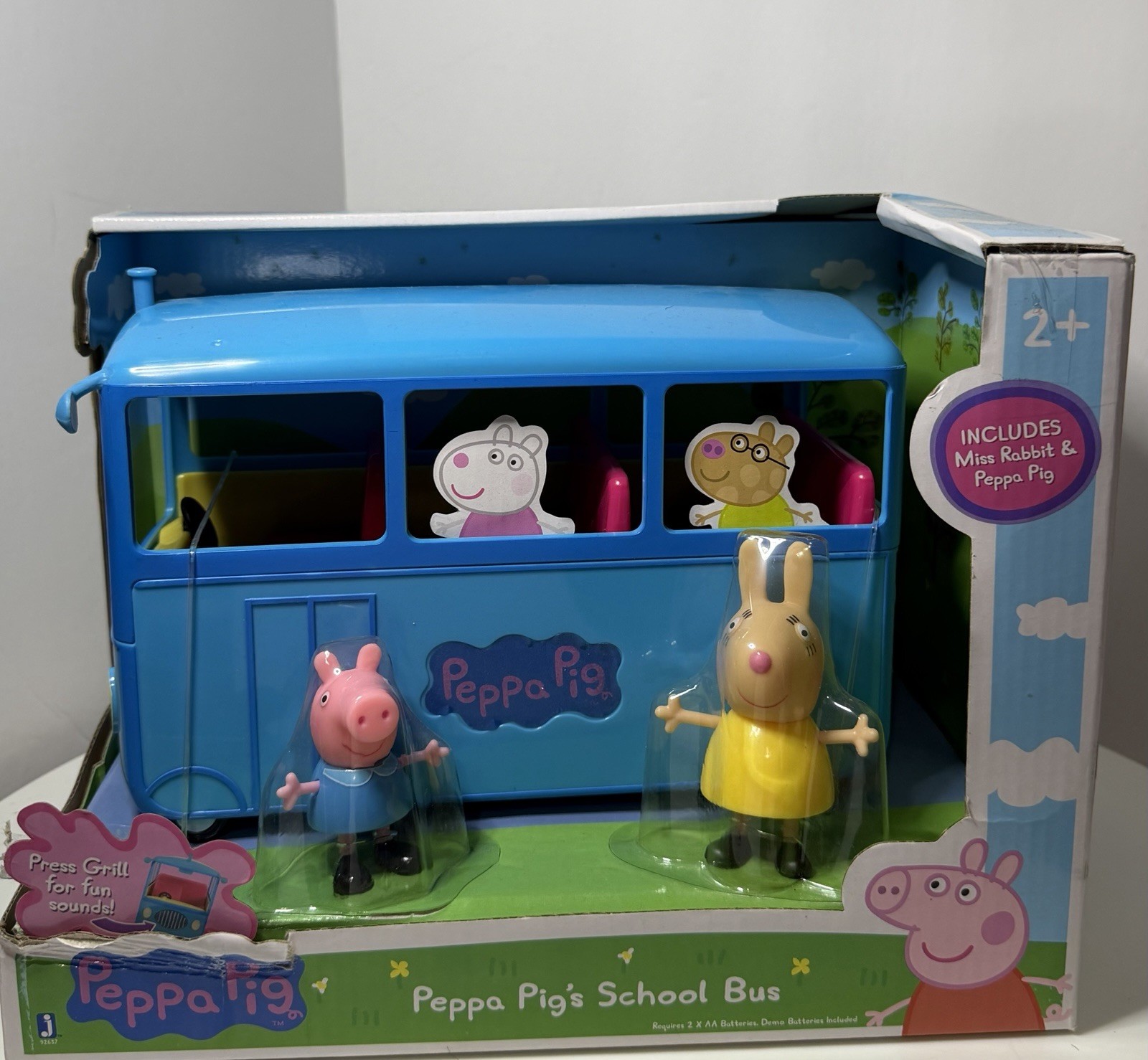 Peppa Pig&rsquo;s School Bus Play Set Removable Roof & Music & 2 Figures Brand New