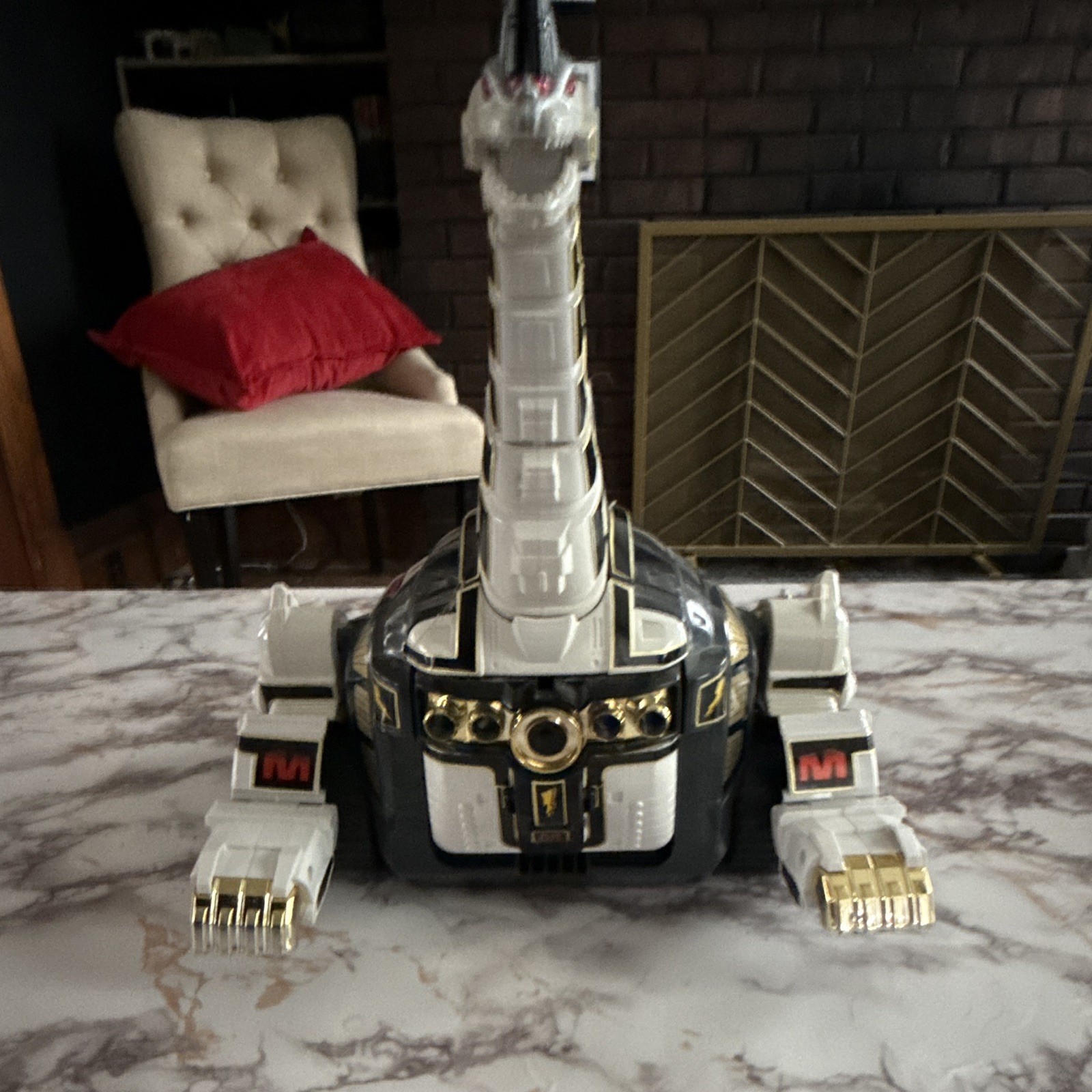 Mighty Morphin Power Rangers Titanus carrier Zord, good condition, figure only