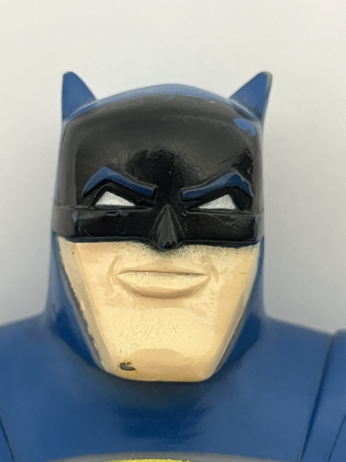 DC COMICS BATMAN PLASTIC BUST FIGURE BANK NO STOPPER KIU HUNG INDUSTRIES GOOD