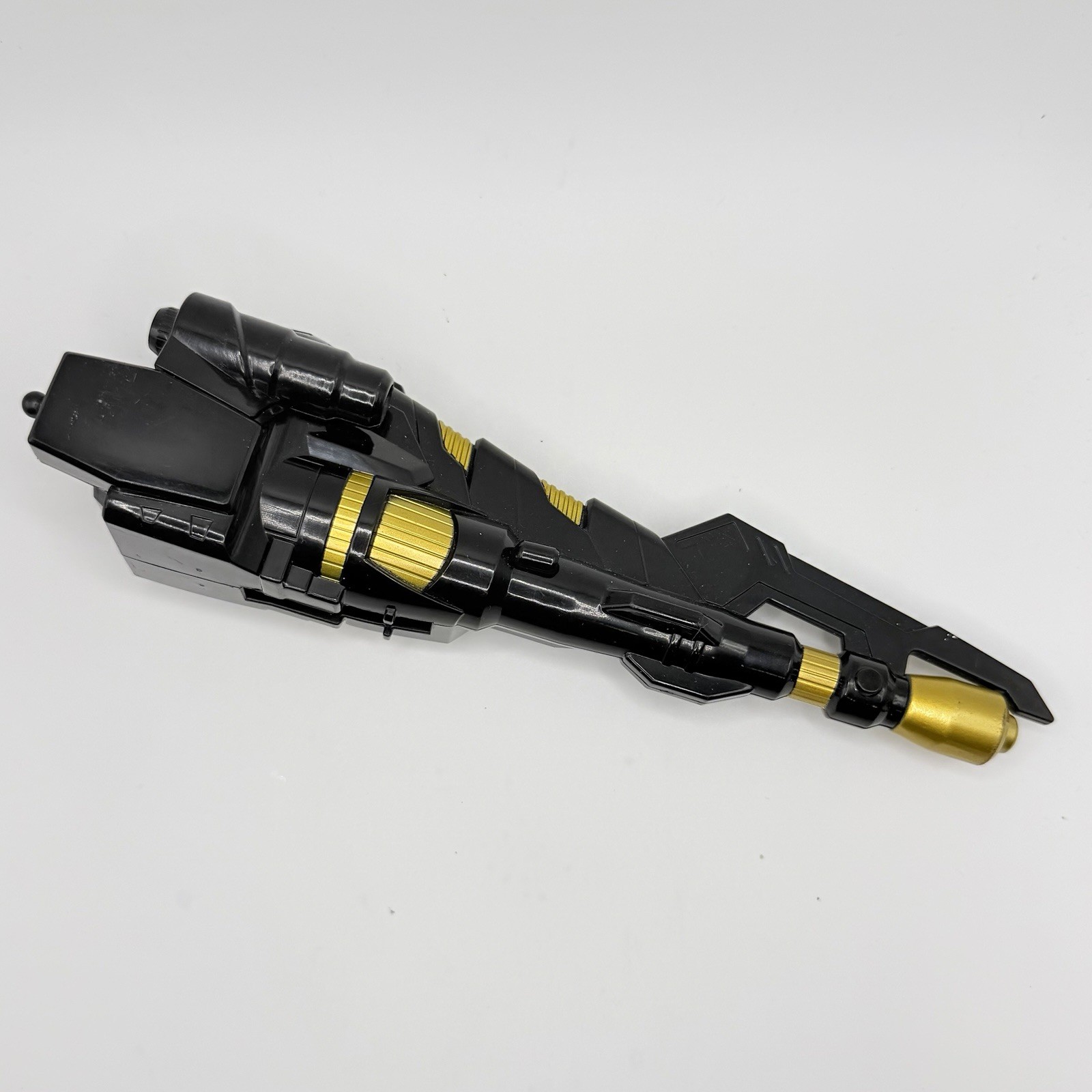 Bandai Mighty Morphin Power Rangers Legacy Titanus Black Gold Tail Cannon