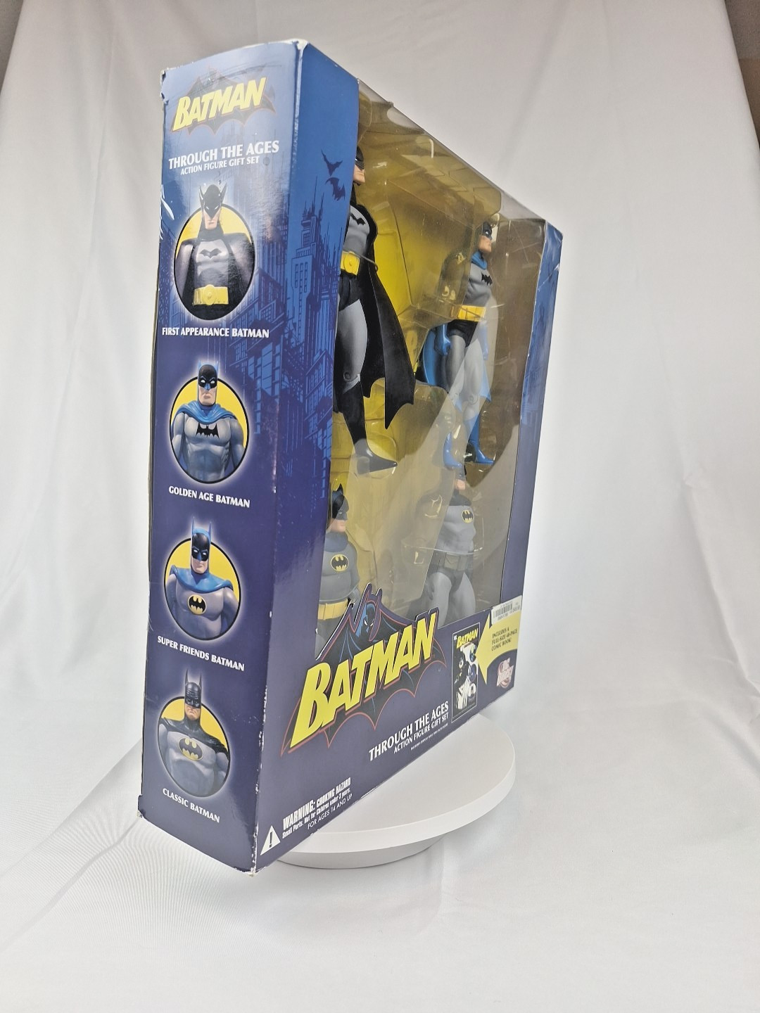 Batman Through the Ages Boxed Action Figure Gift Set + Comic New Alex Ross