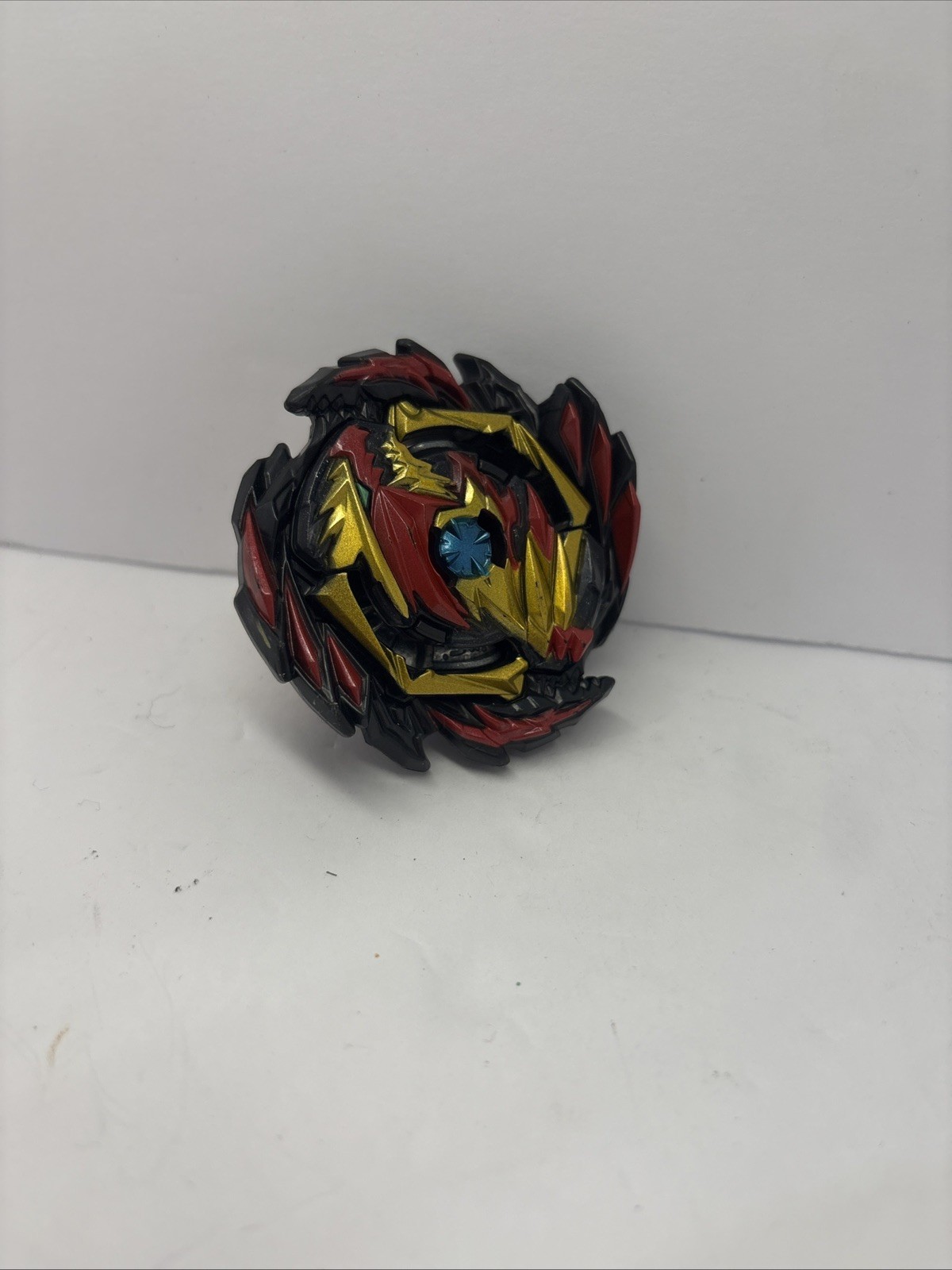 Tomy Hasbro Beyblade Burst Pro Series Master Devolos Attack Type – E7717 – VGC