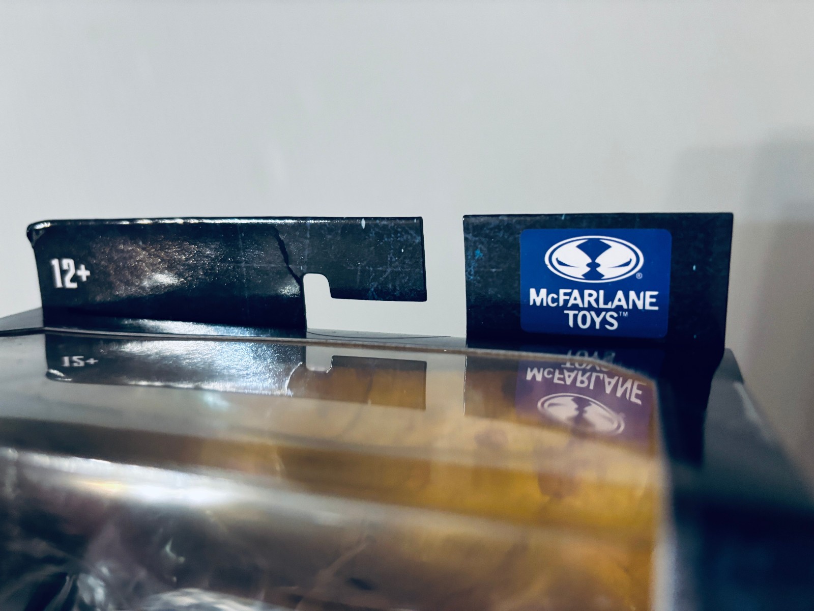 McFarlane – Warhammer 40,000 – Space Marine Reiver Artist Proof – Box Wear