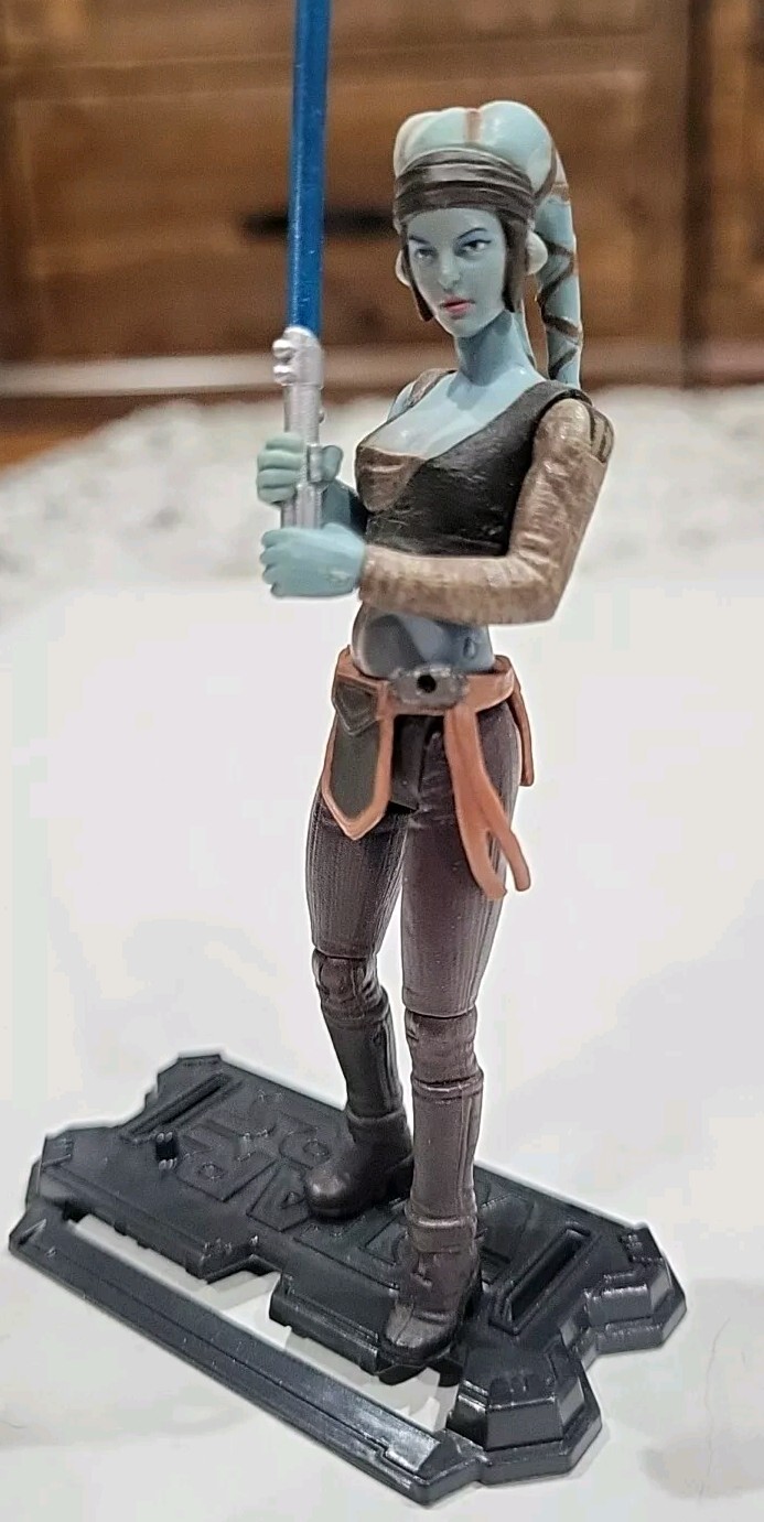 Aayla Secura -Star Wars: Revenge of the Sith – 3.75&Prime; 2004 With Stand Jedi