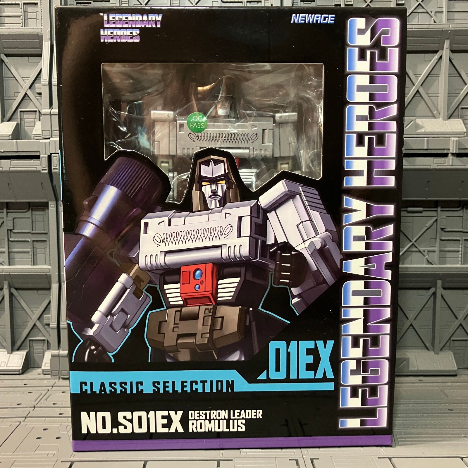 NewAge S-01EX Romulus, Toy version Megatron