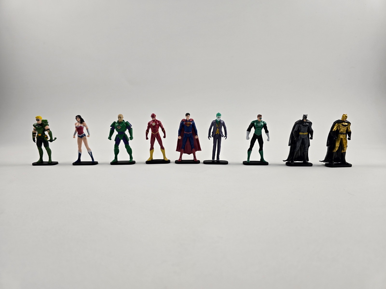 DC Comics Justice League Deluxe Mini Figz Series 1 Complete Set of 9 Figures