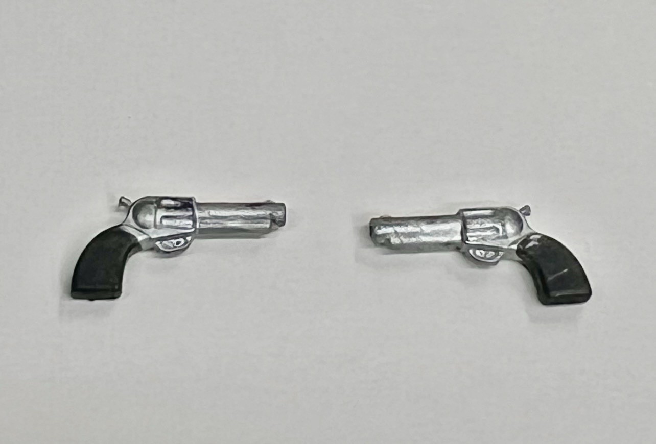 Gabriel Lone Ranger 1980 2 pistol guns Set For 3 3/4 Figures Repo