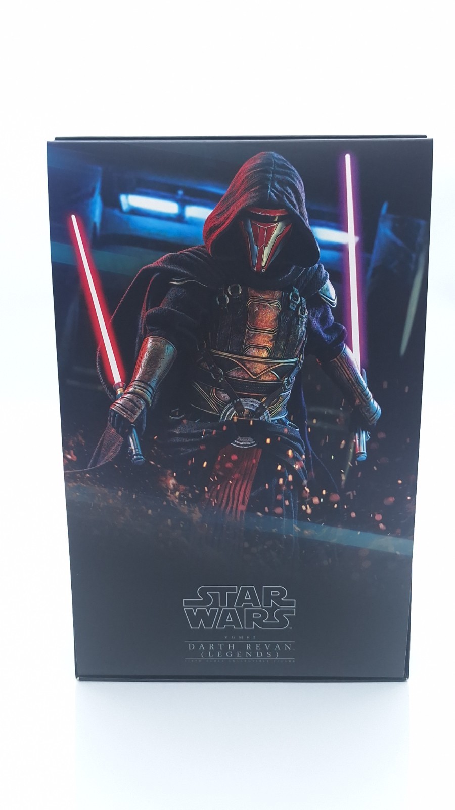 Hot Toys Star Wars Darth Revan Regular Edition VGM62B 1/6 Scale Figure