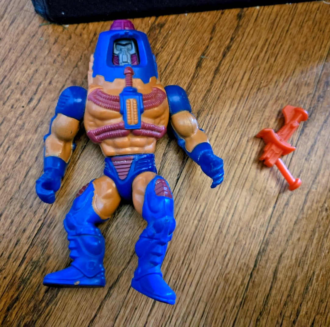 Vintage 80&rsquo;s Masters of the Universe Man – E- Faces w/gun MOTU