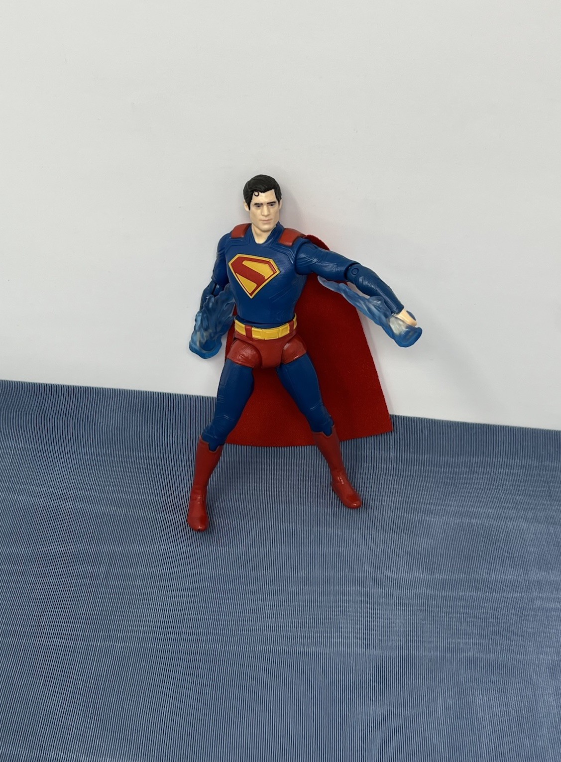 Dc Comics Superman figurine ( Without Packaging)