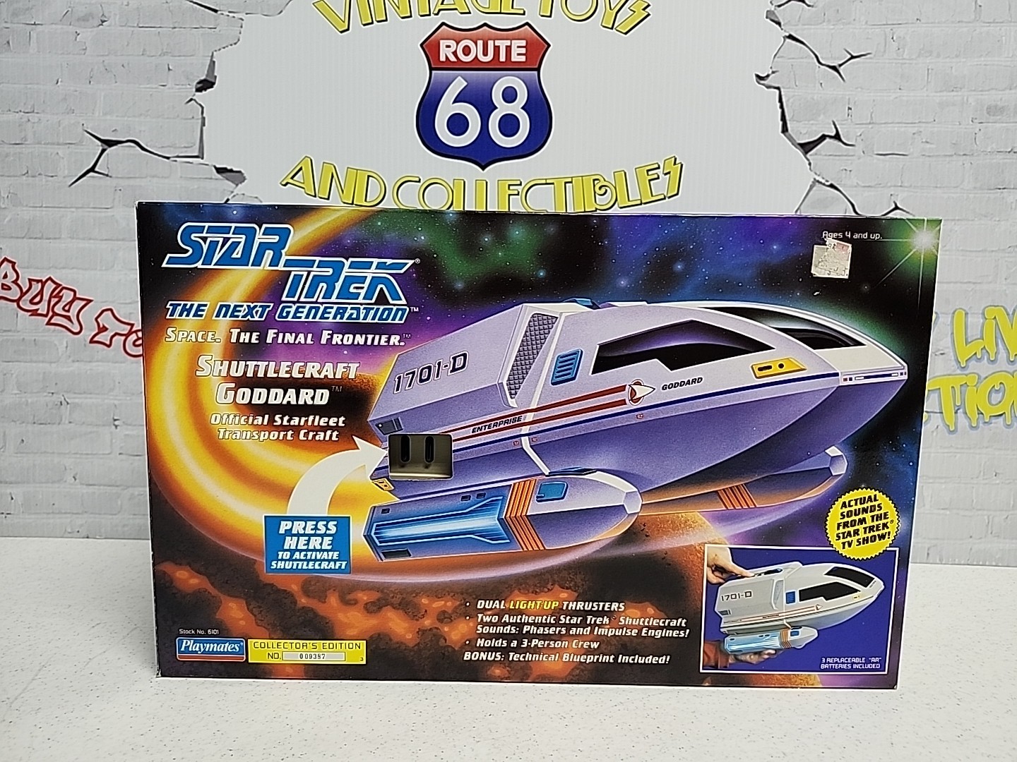 1992 Playmates Star Trek Next Generation Shuttlecraft Goddard- New