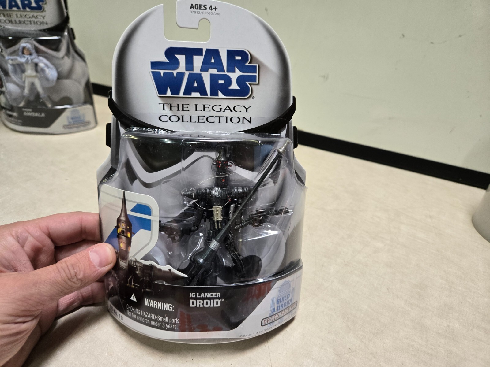 Star Wars Legacy Collection BD 13 IG Lancer Droid (Black Eye Cardback Version)