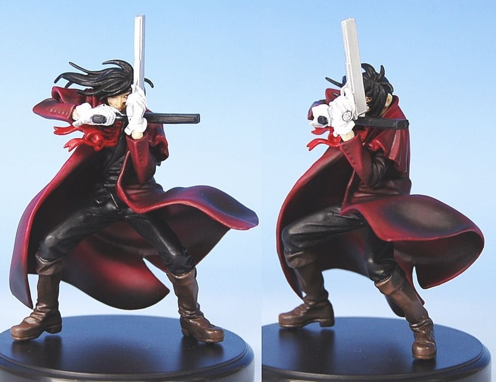 Hellsing Vol. 2 Search & Destroy Reverse cross Alucard Figure By Organic sealed