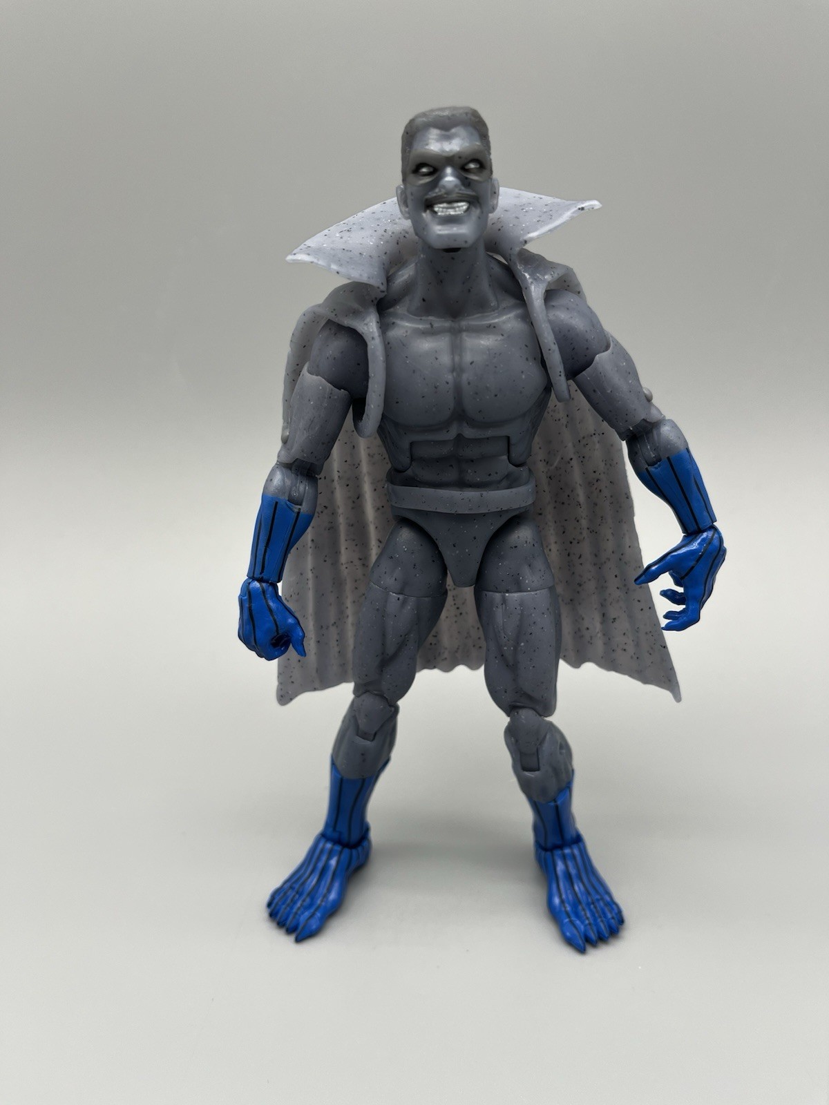 Marvel Legends Grey Gargoyle Captain Marvel Kree Sentry Wave 6” Figure