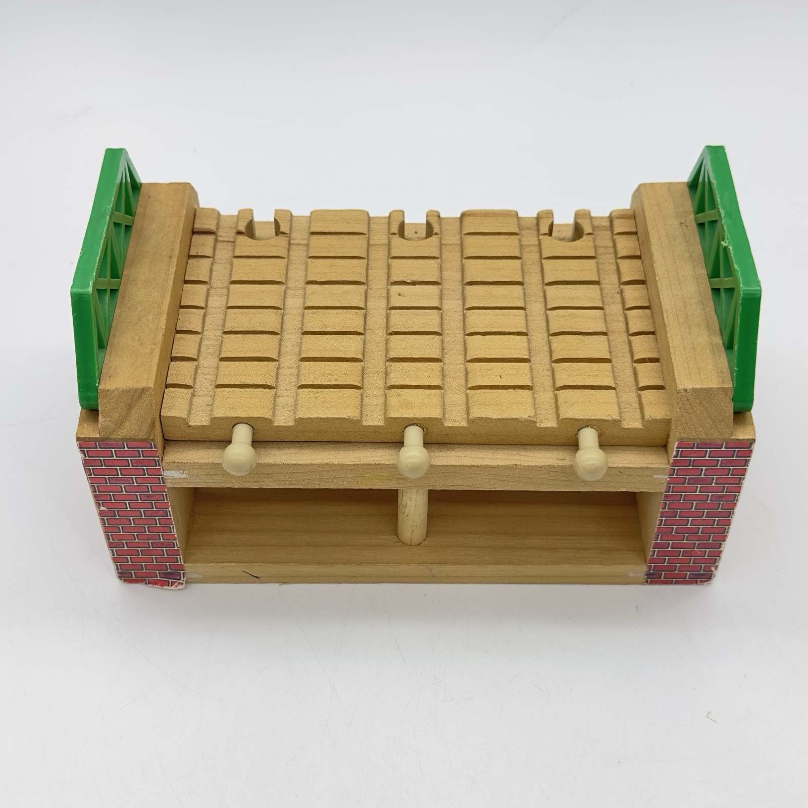 HENRY’S TUNNEL Thomas & Friends Clickety-Clack Wooden Railway w/Tracks Vtg 1996