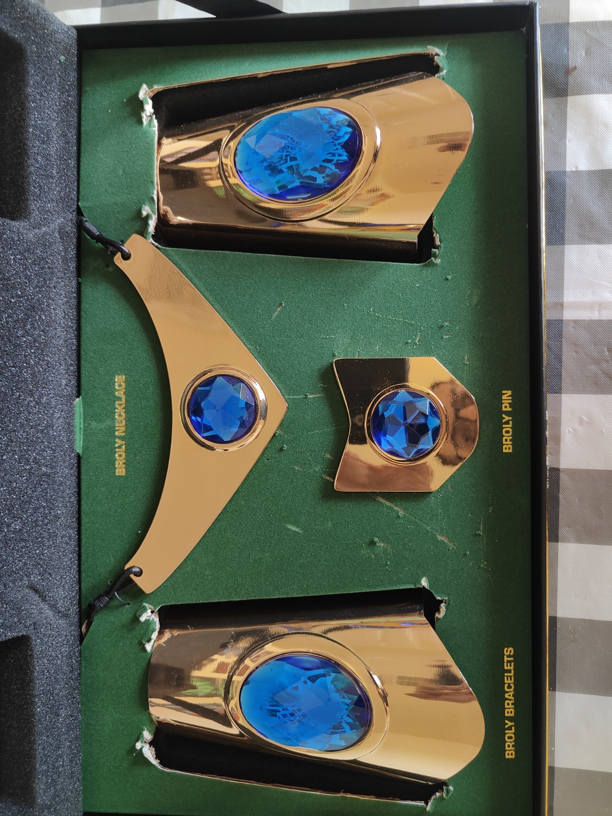 Dragon Ball Z Super Broly Collectors Box Set Replica Jewelry Exclusive COA