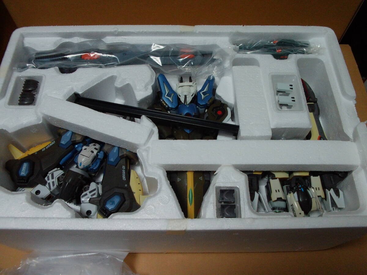 DX Chogokin GE-01 Forced Attack Type Aquarion Figure Genesis of Aquarion Bandai