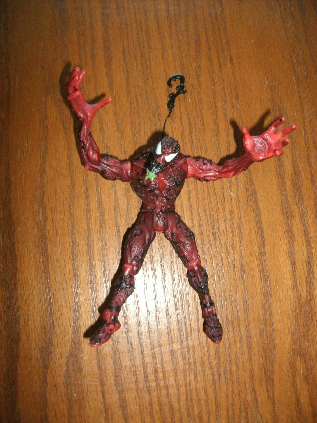 Marvel Spiderman Carnage Web Flyers Snack Attack Action Figure w/ hook 4.75 in.