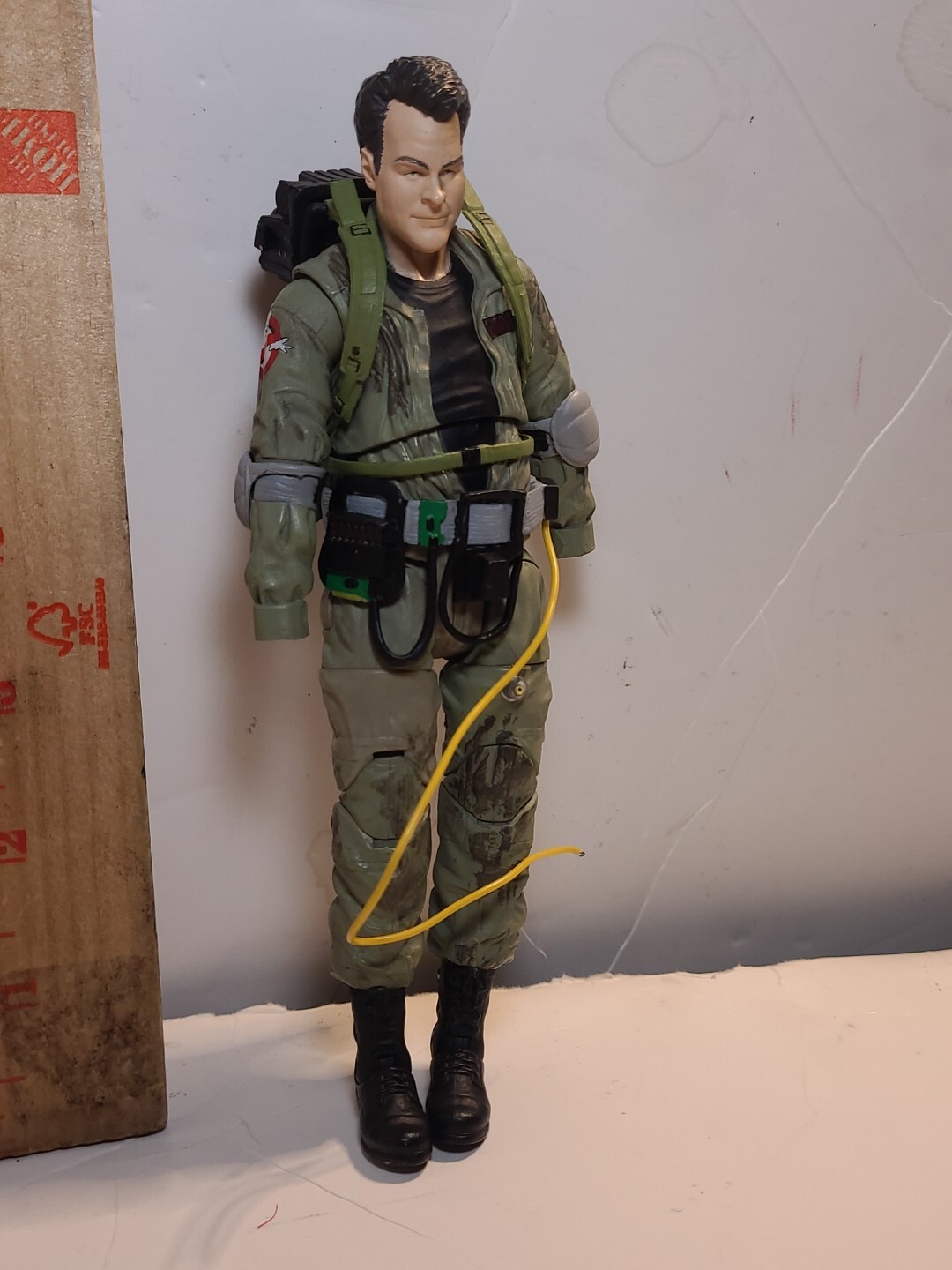 GHOSTBUSTERS – QUITTIN’ TIME RAY Deluxe Figure (Diamond Select Toys, 2016)