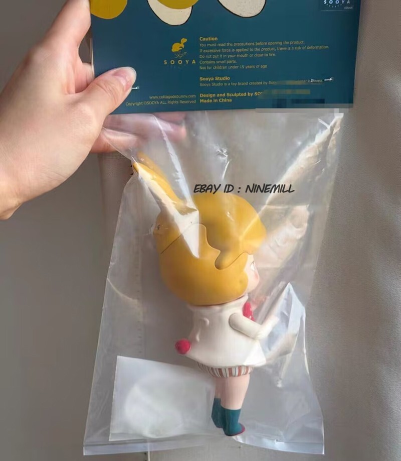 Genuine Sooya Studio Red bow Mori Girl Flocking Limited Edition Model Statue