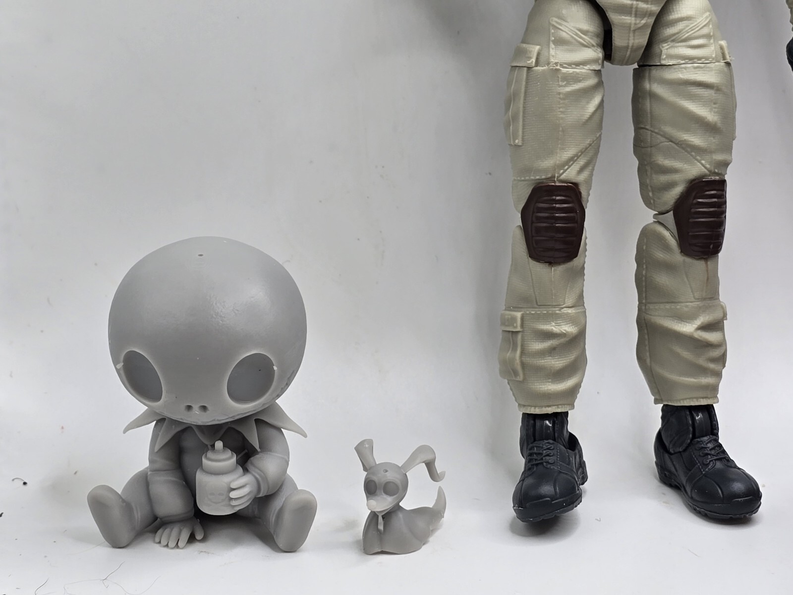 3d Printed BABY CHRISTMAS SKKELETON &DOG 1:12 6&Prime; Classified Legend MULTIVERSE