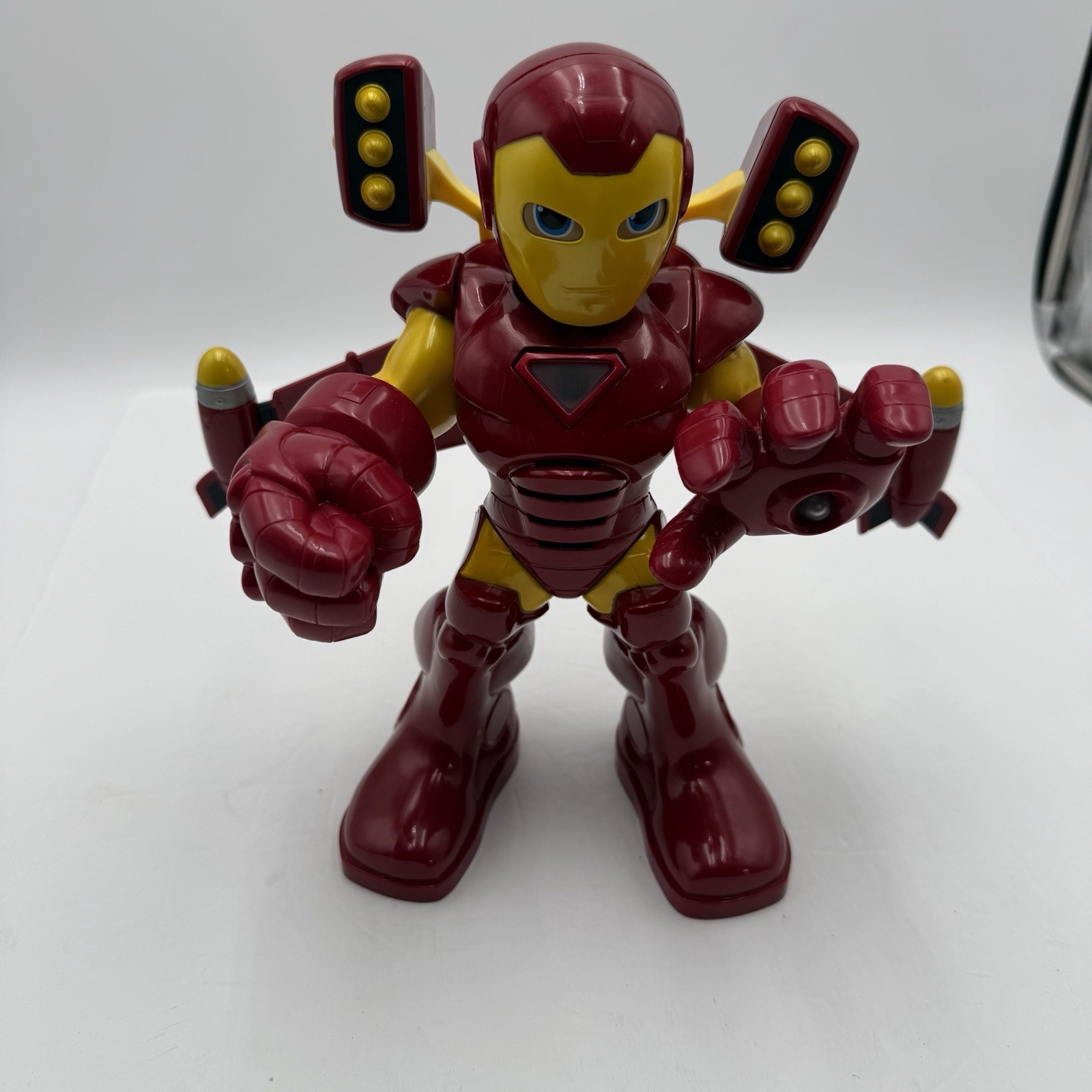 Hasbro Iron Man Interactive Talking Figure 10.5” Lights & Sounds Works