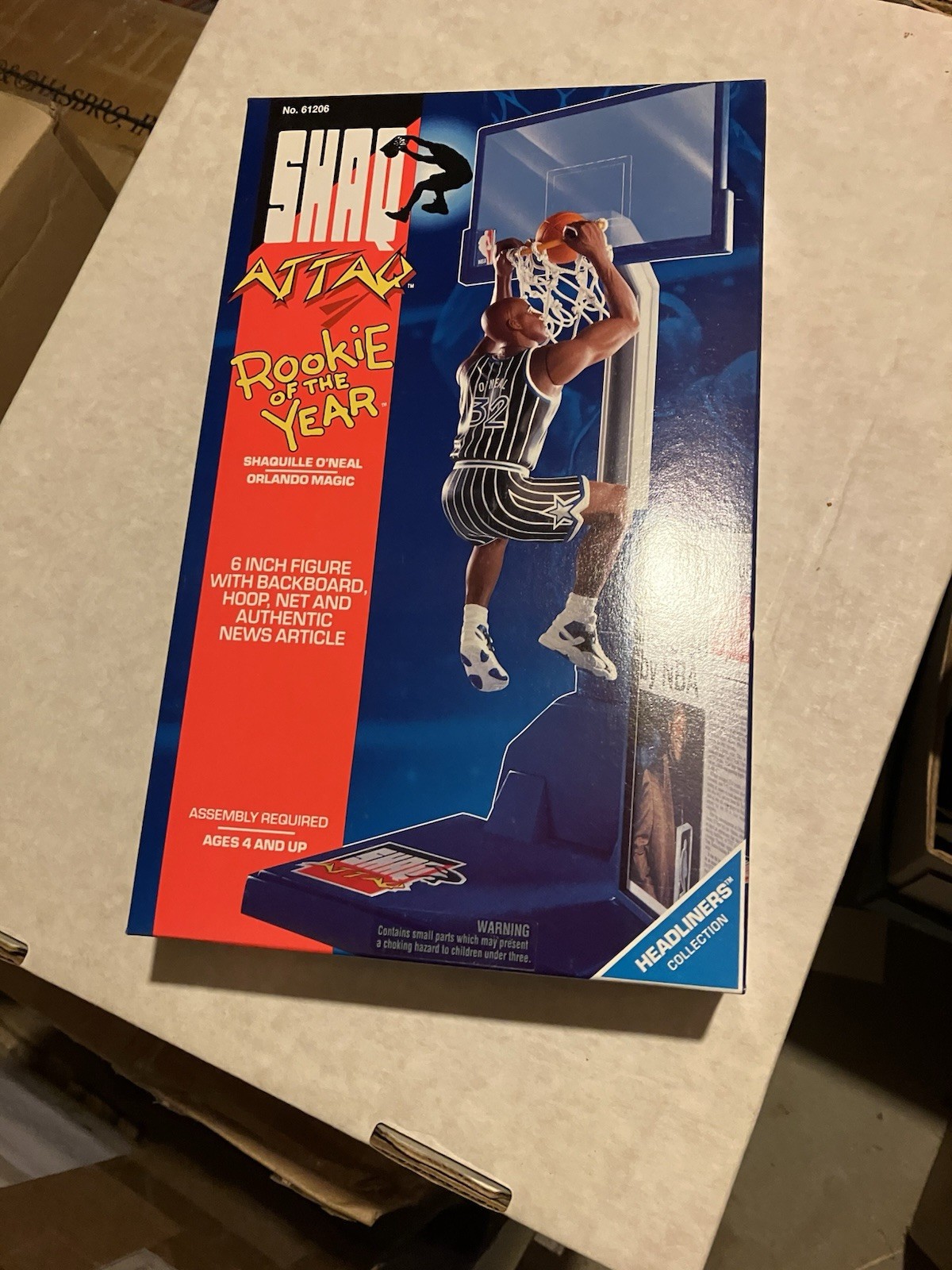 Kenner Shaq Attaq Shaquille O&rsquo;Neal 1993 Headliners 6in Figure w/ Hoop Set