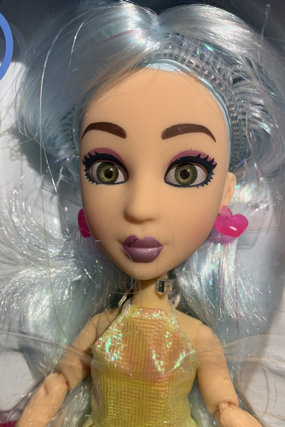#SNAPSTAR Echo Doll Green Screen Wall & Stand Bedazzled Babe Snapstar Studio App