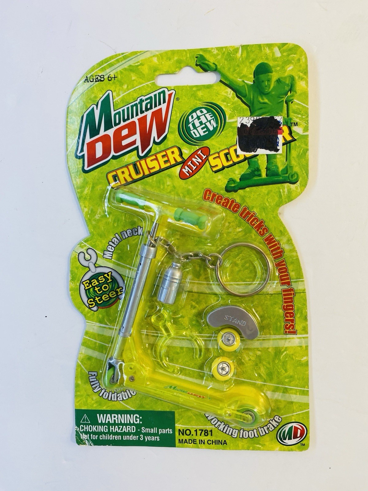 NIP Vintage Y2K Year 2000 Nostalgia Mountain Dew Cruiser Mini Scooter By Sunco