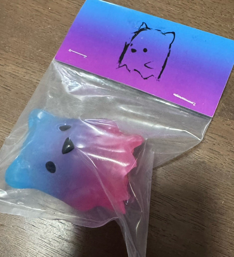 Luke Chueh x Munky King GHOSTBEAR 2.5&Prime; Soft Vinyl Figure Cotton Candy LE 200