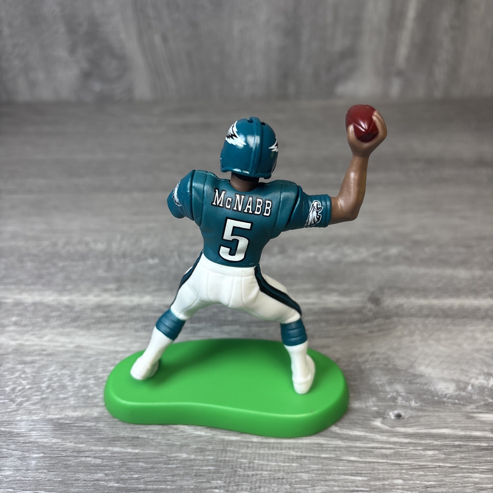 Donovan McNabb Philadelphia Eagles 1999 NFL Starting Lineup Figure