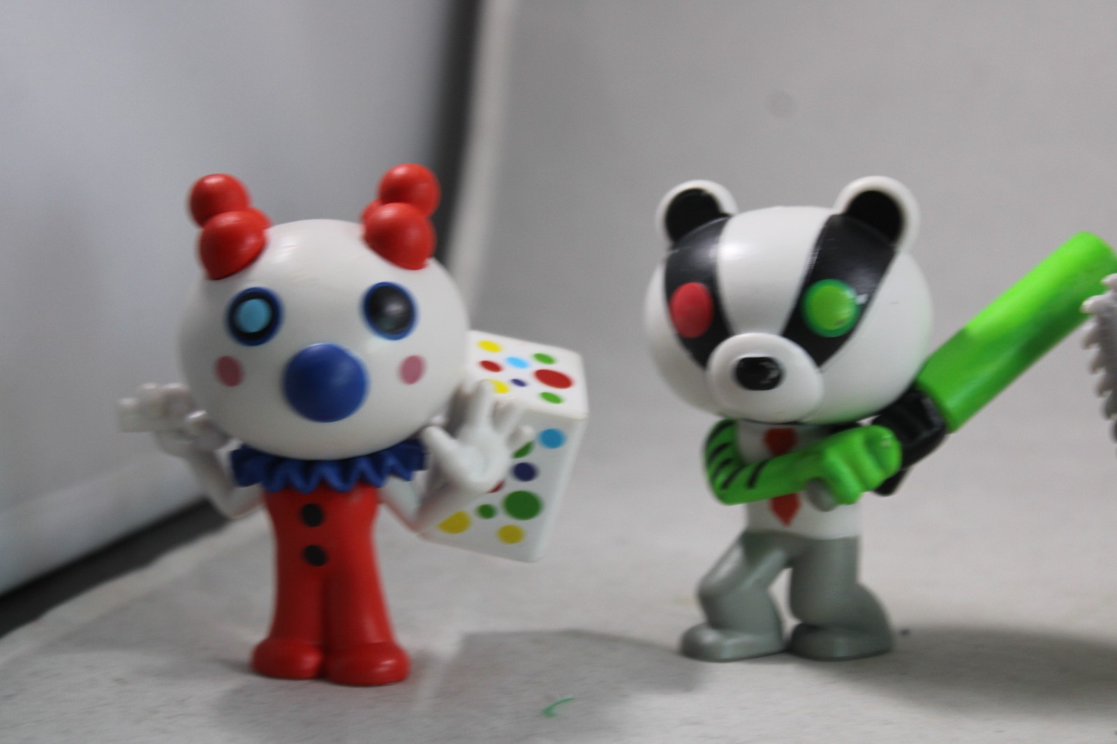 Piggy Minifigure Badger Mystery Pack Roblox Figure – Clown Figure Lot