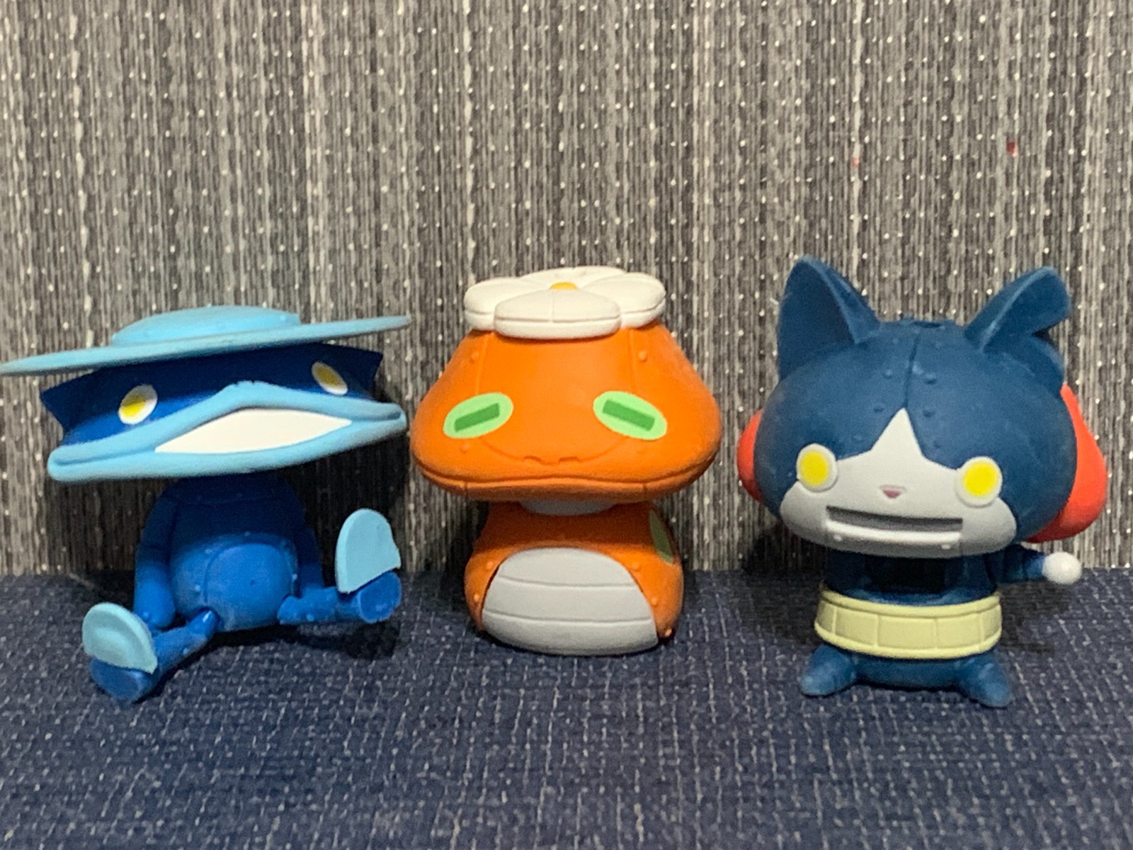 Yo-kai Watch Eraser Figures Bandai 2015 as is