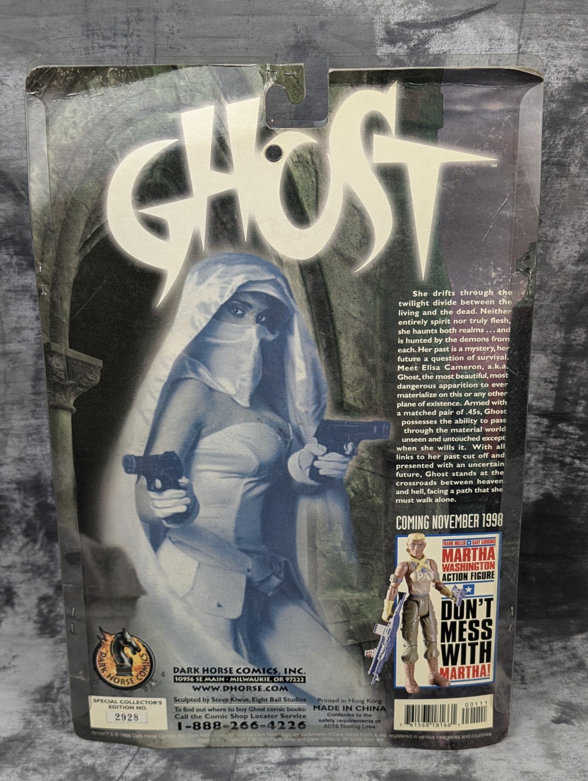 Dark Horse Comics Ghost Action Figure Glow in the Dark Version 1998 + Comic NIP