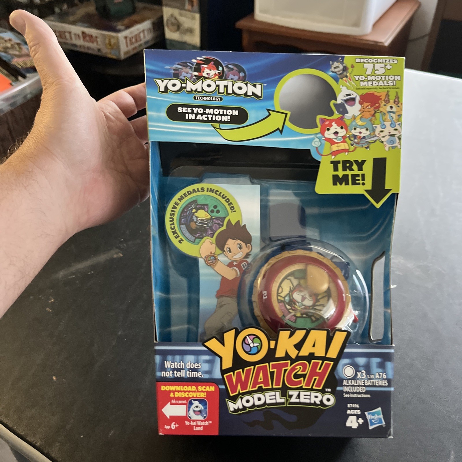 Yo kai Watch Model Zero +2 Exclusive Medals Hasbro 2016 Yo Motion